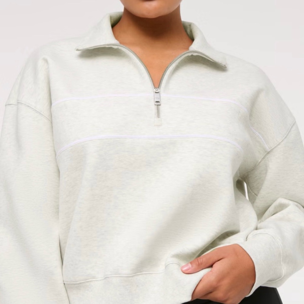Abercrombie & Fitch Light Gray Quarter-Zip Sweatshirt